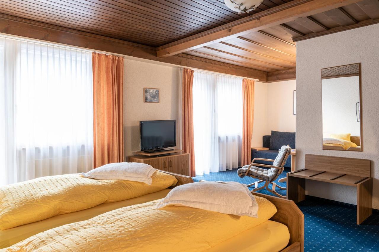 Typically Swiss Hotel Ermitage Kandersteg Bagian luar foto