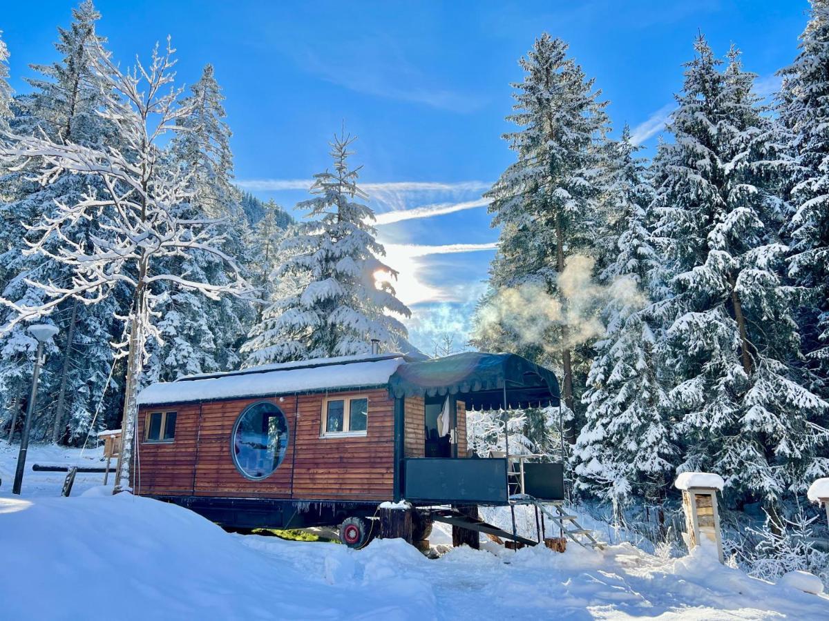 Typically Swiss Hotel Ermitage Kandersteg Bagian luar foto